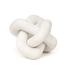 Kruso Chain Sculpture - Interlocking Knot on White Background, Smooth White Stone