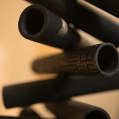 Chord 360 R Floor Lamp handle/grip detail in matte black finish, close look
