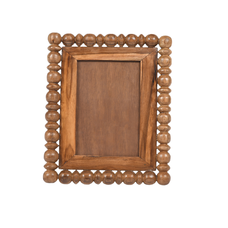 Decorative Globule Photo Frame made of wood