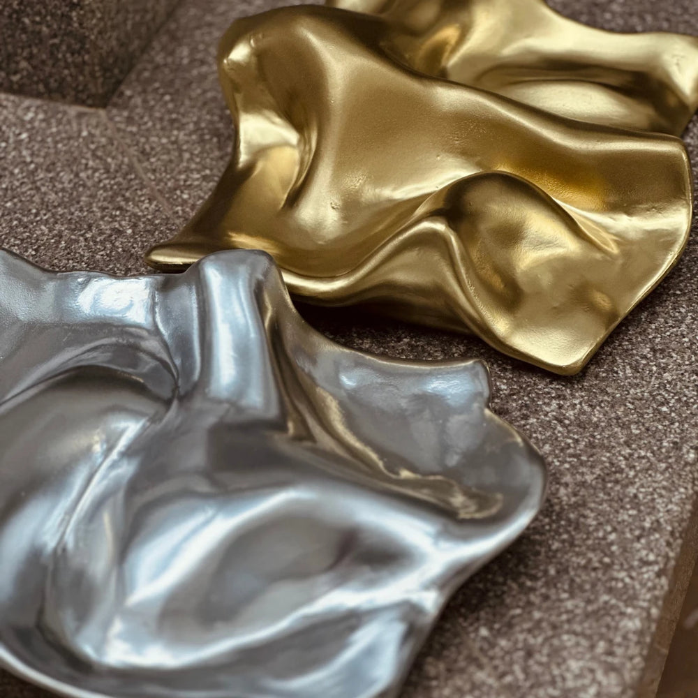 Folds Metallic