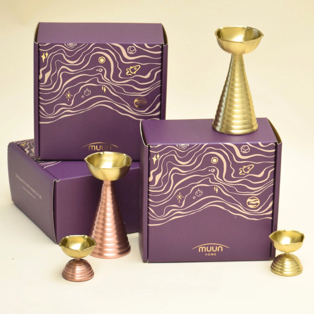 Brass & Copper Diya gift set with the Muun Home box