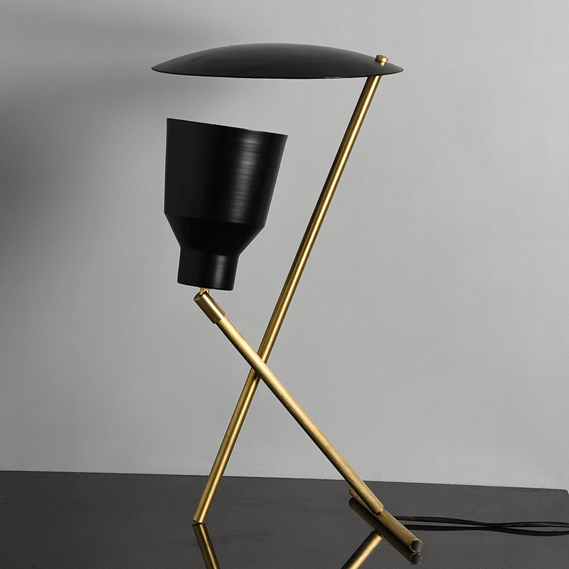 Anubis Table Lamp