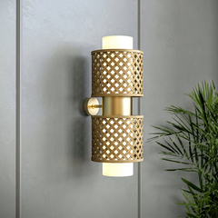 Brass-accent bamboo wall lamp Metamorphosis HH for modern interiors