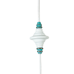 closer look of suspended wire and design of a pendant lamp