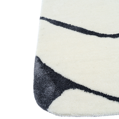 Shop Rug/ Shop Carpet / Shop Dhurrie / Hand-tufted Rug / Wool Rug / Viscose Rug / Patterned Rug / Area rug / Shop Modern Rug/ Shop Contemporary Rug / Shop Bedroom rug / Living room rugs