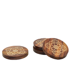 Decorative Mandala Coasters set of 4 made of Sheesham wood with cosmic mandala pattern engraved on all