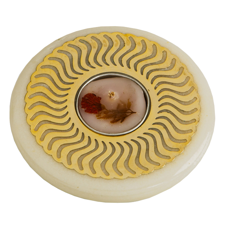 Celestial - White Plate, a round white marble plate with a floral pattern in the center and a brass sheet on top, featuring a red flower design.
