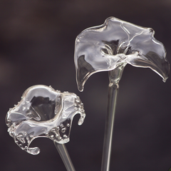 Artificial glass Flower Stems that look like Lily
